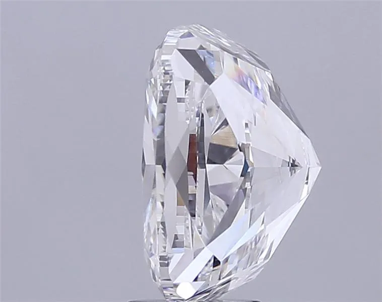 7.6 Carat
