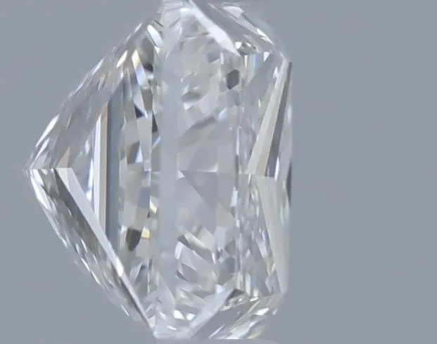 0.9 Carat