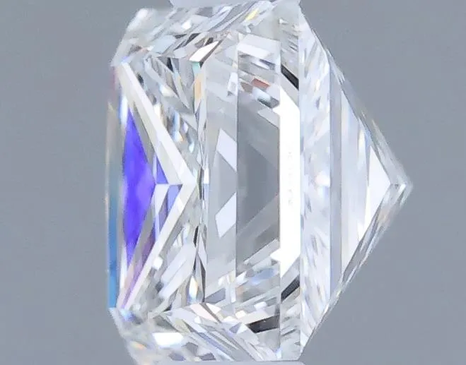 0.8 Carat