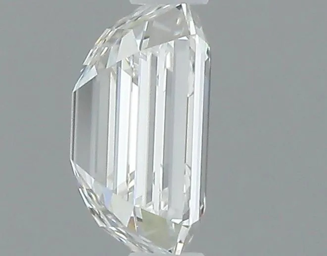 0.8 Carat