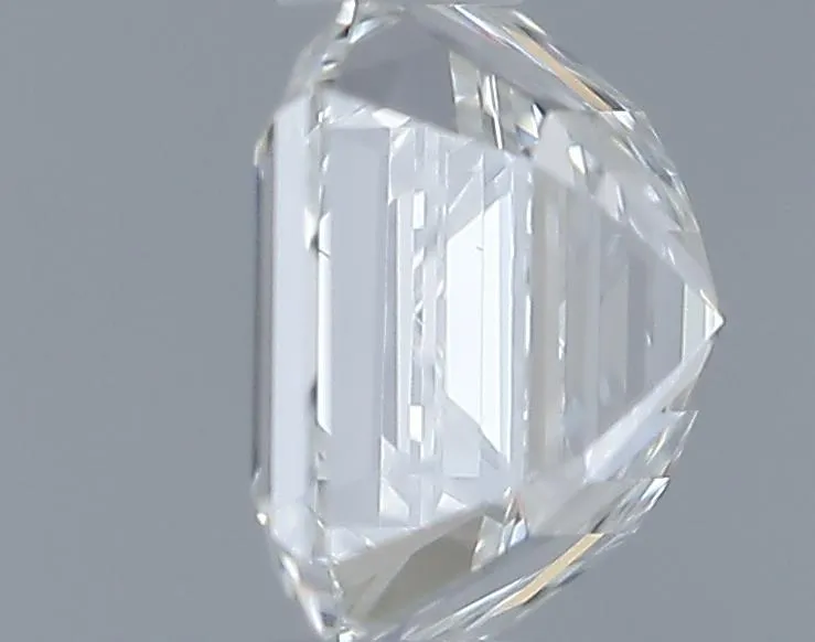0.7 Carat