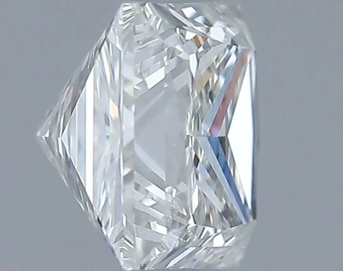 0.7 Carat