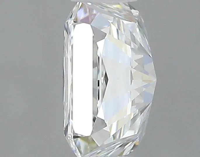 0.7 Carat