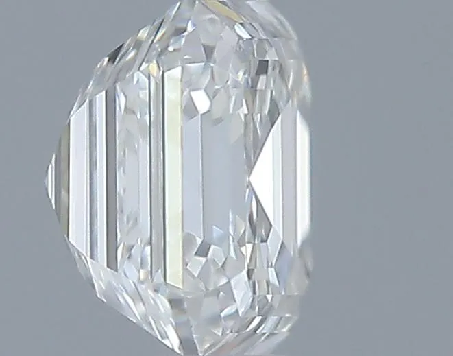0.8 Carat