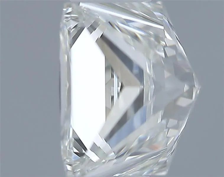0.81 Carat