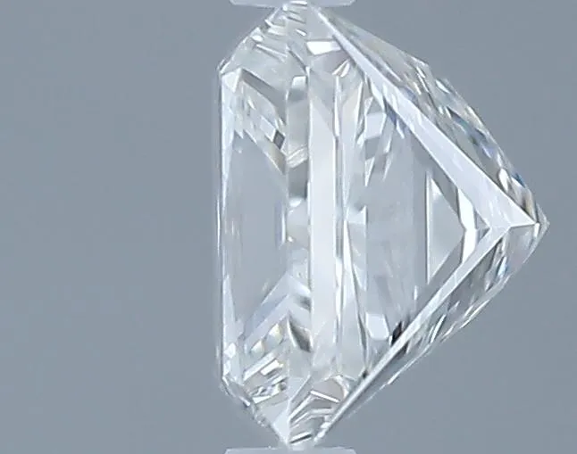 0.8 Carat