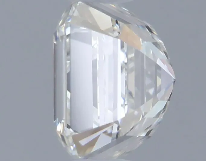0.7 Carat