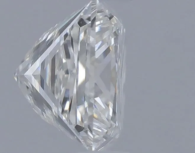0.8 Carat