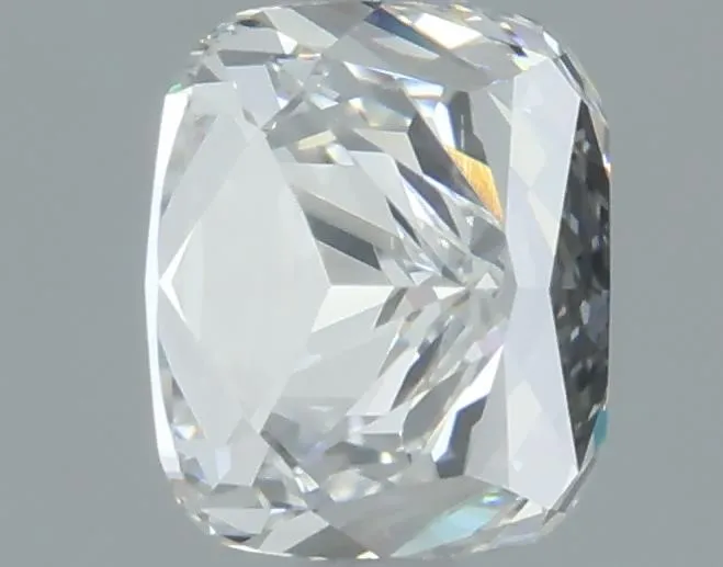 0.8 Carat
