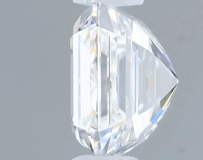 0.7 Carat