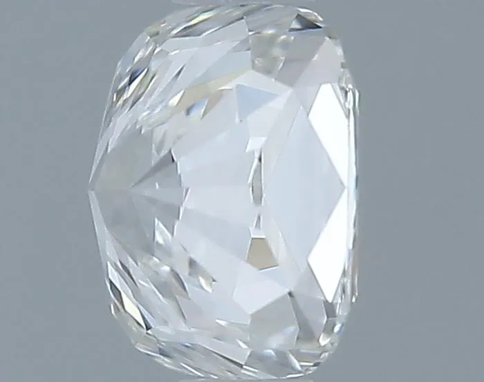 0.7 Carat