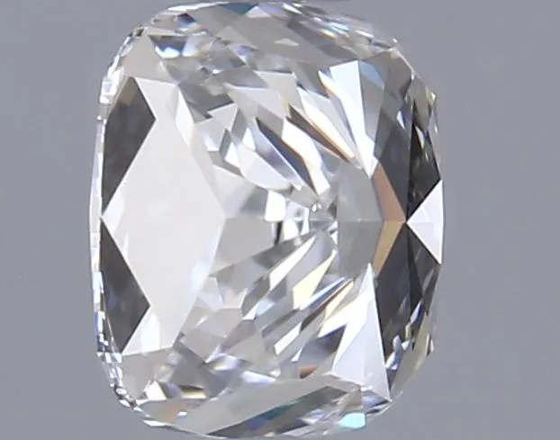 0.7 Carat