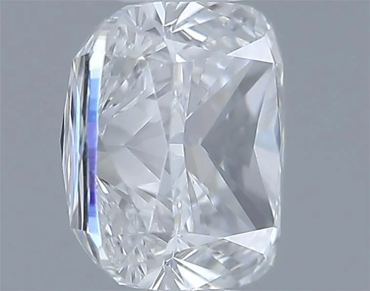 0.7 Carat