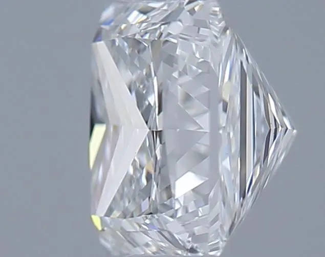 0.8 Carat
