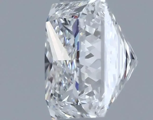0.7 Carat