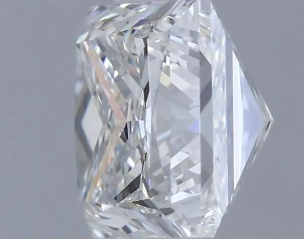 0.8 Carat