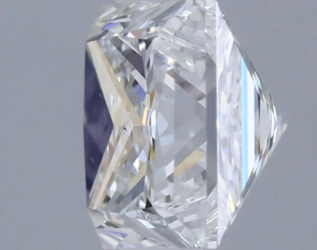 0.7 Carat